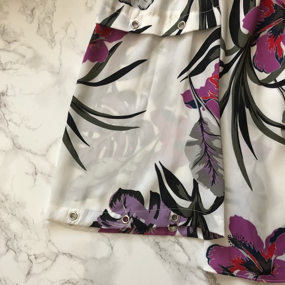 NWT❣️Jlo off the shoulders 100% polyester top - Picture 3 of 6